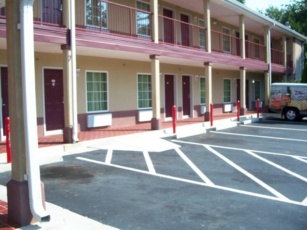 Americas Best Value Inn - Mableton Eksteriør billede